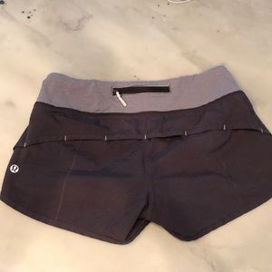 Lululemon Speed Up 2.5” running short